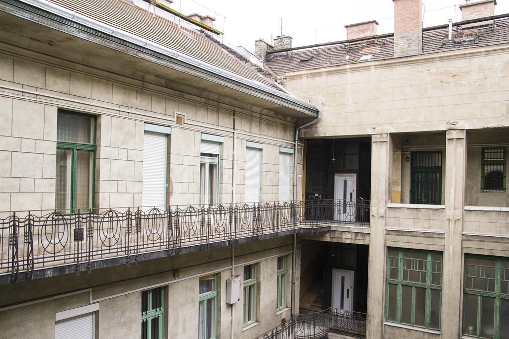 Somogyi Apartman Budapest Exteriör bild